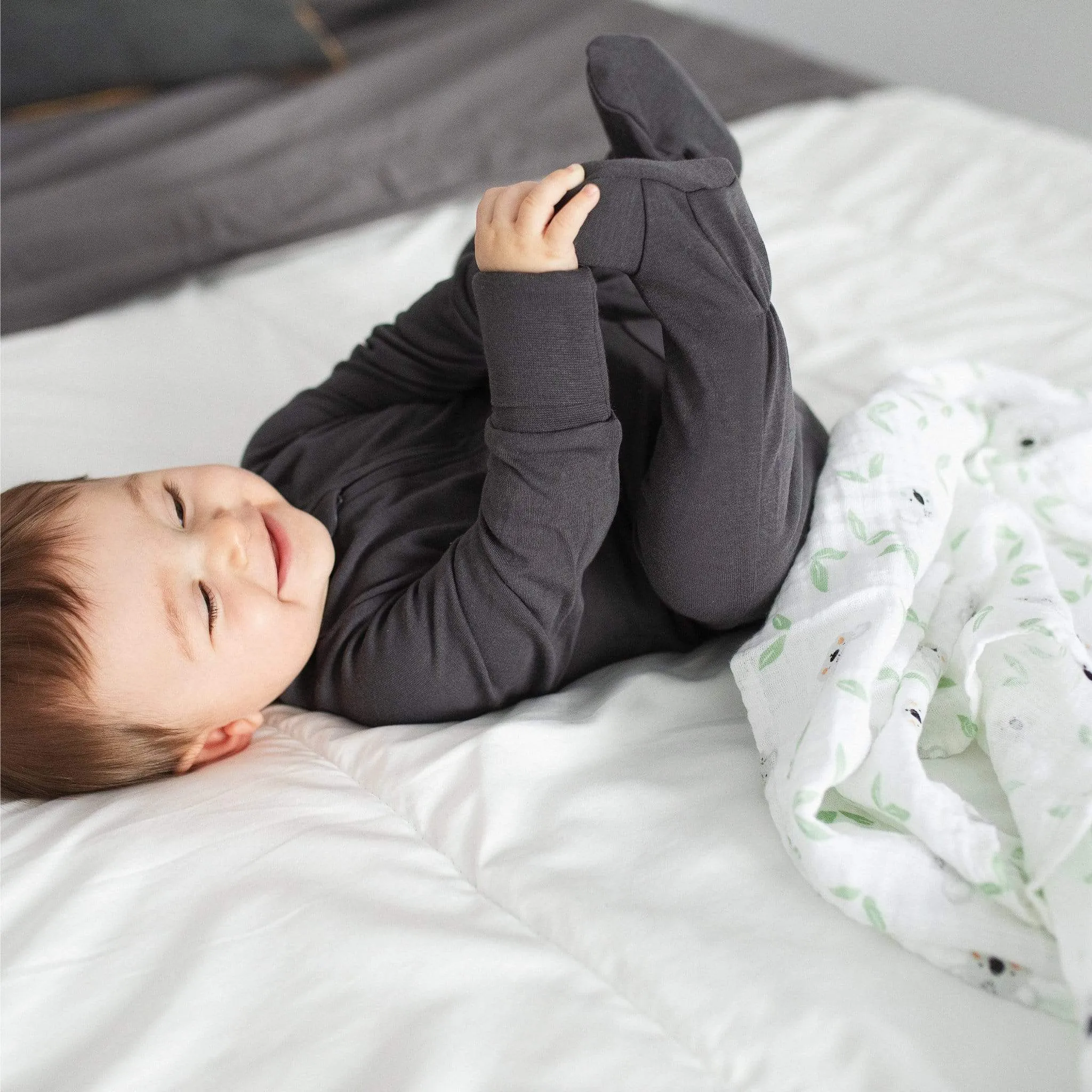 Bamboo baby sleeper - Charcoal