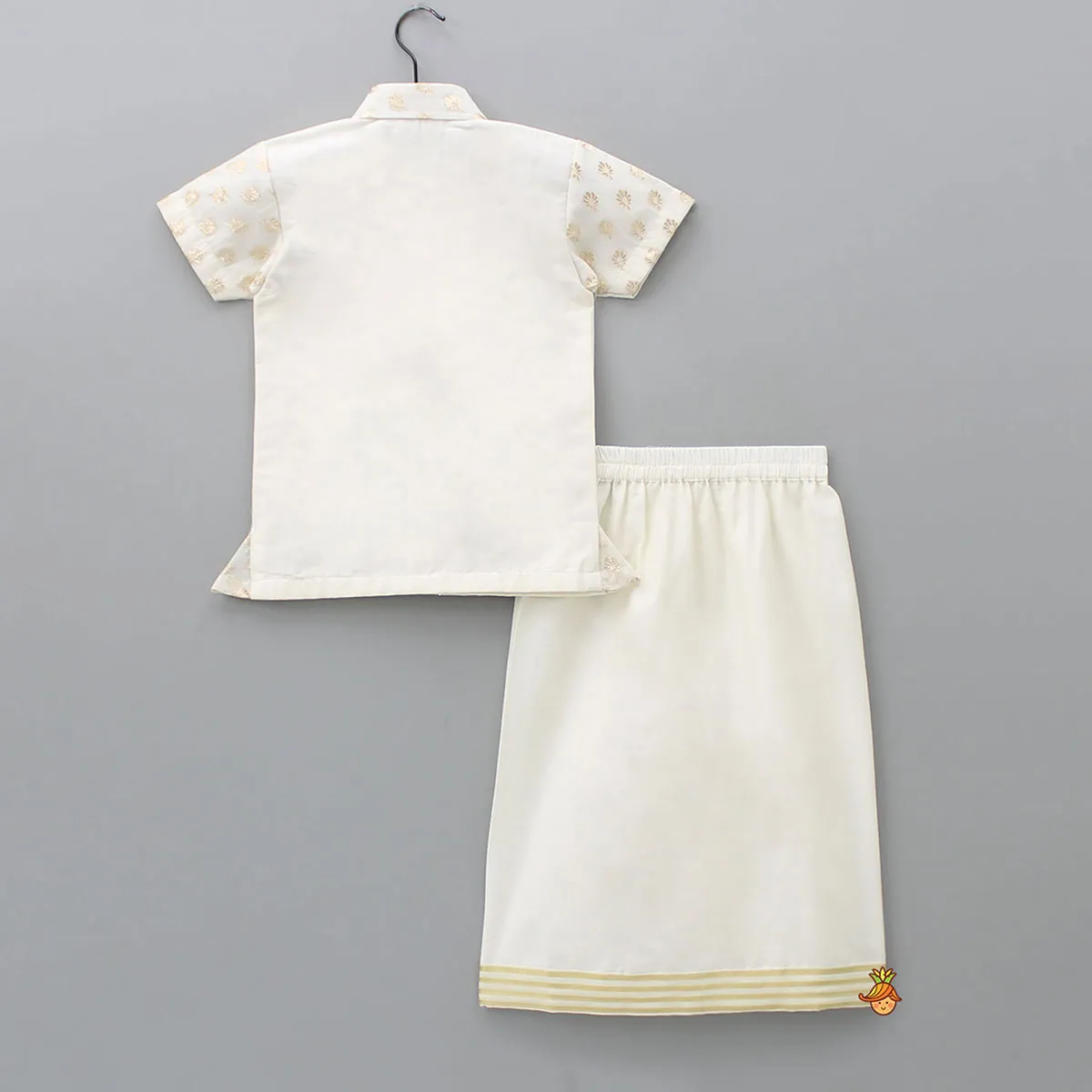 Pre Order: Exquisite Off White Shirt And Stitched Lungi With Shawl